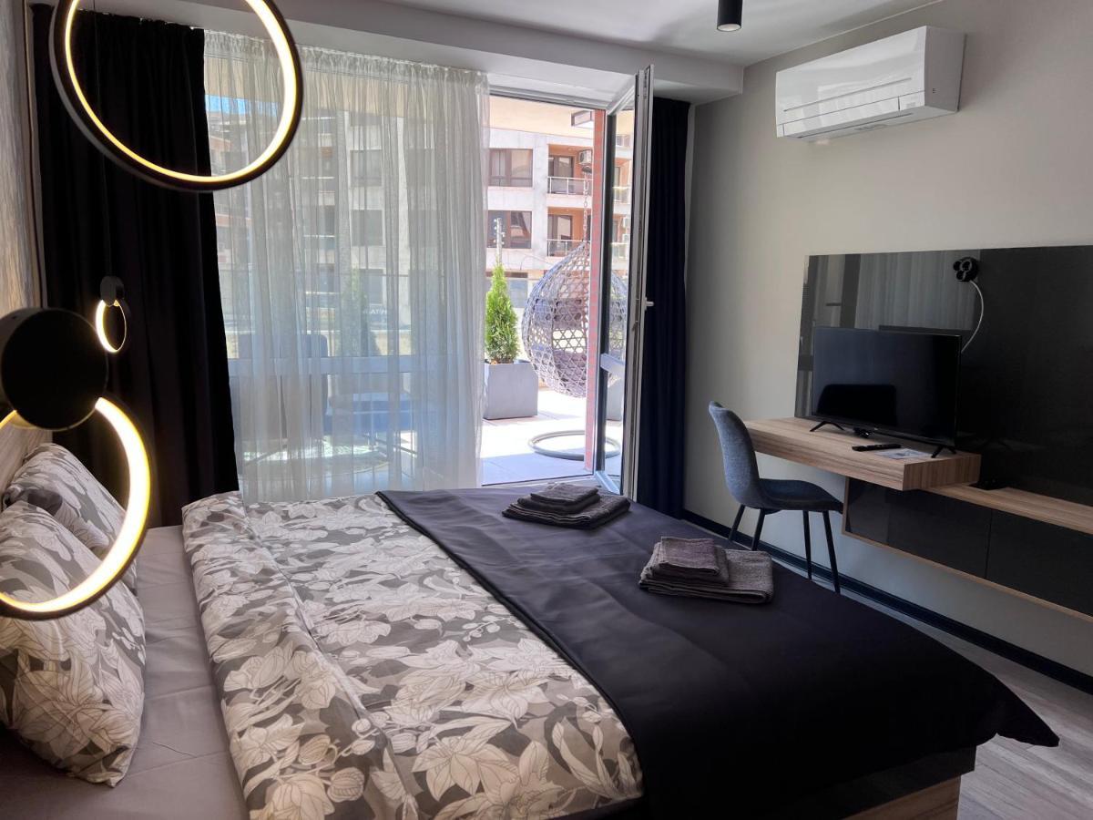 A-Brilliant, New! Spacious & Modern Apartment In Varna Whit Garage Exterior foto
